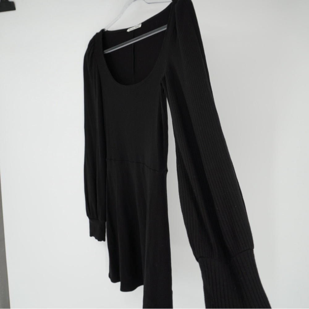 Reformation Jeans Linah Mini Fit and Flare Dress Black Puff Shoulders Small - Picture 8 of 13